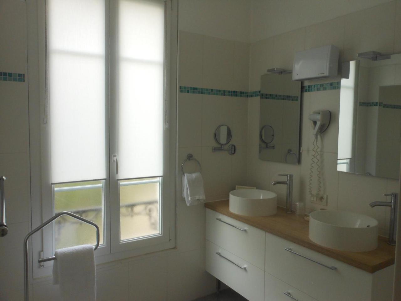 ניס Hotel Villa Les Cygnes מראה חיצוני תמונה