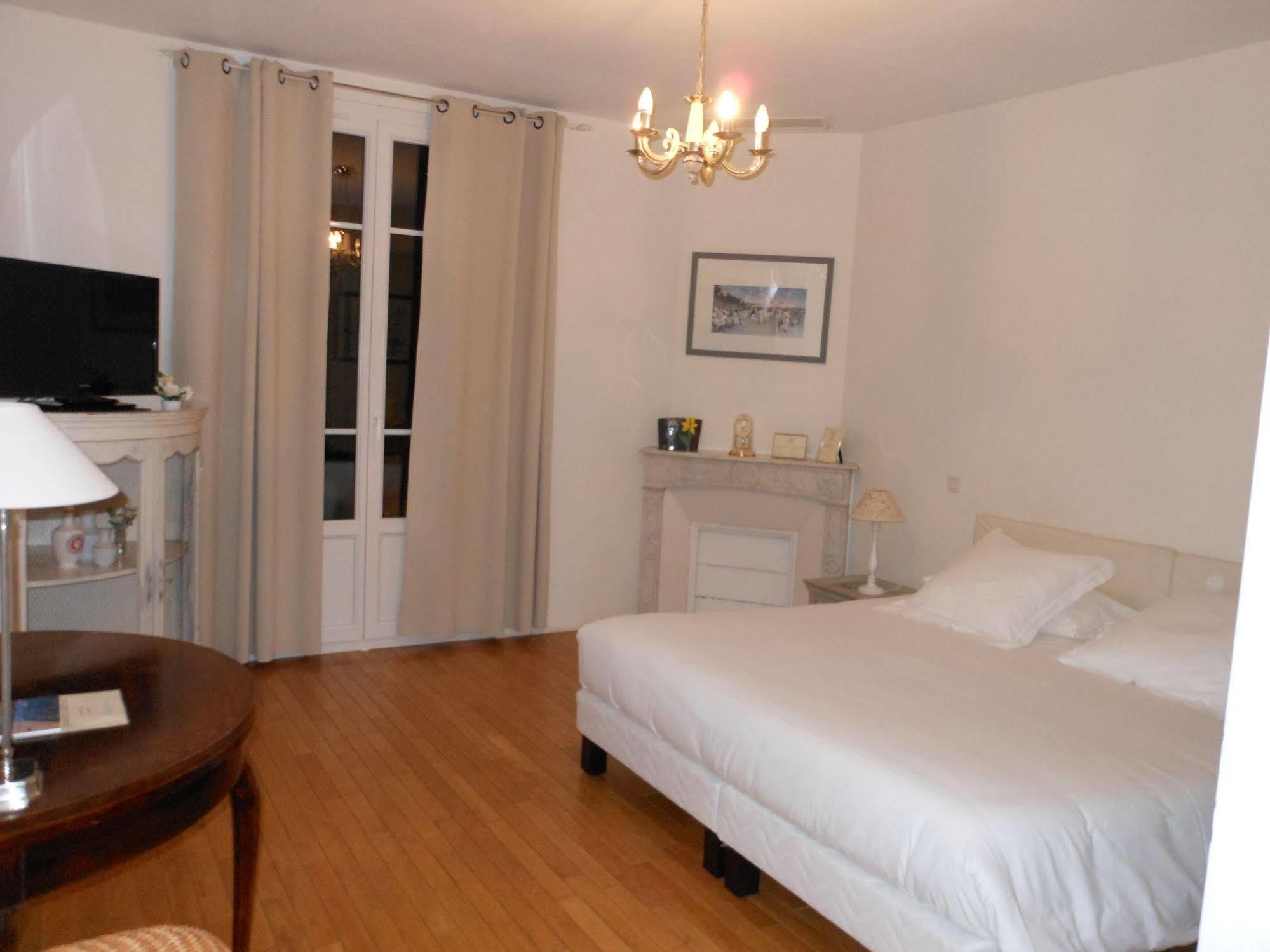 ניס Hotel Villa Les Cygnes מראה חיצוני תמונה